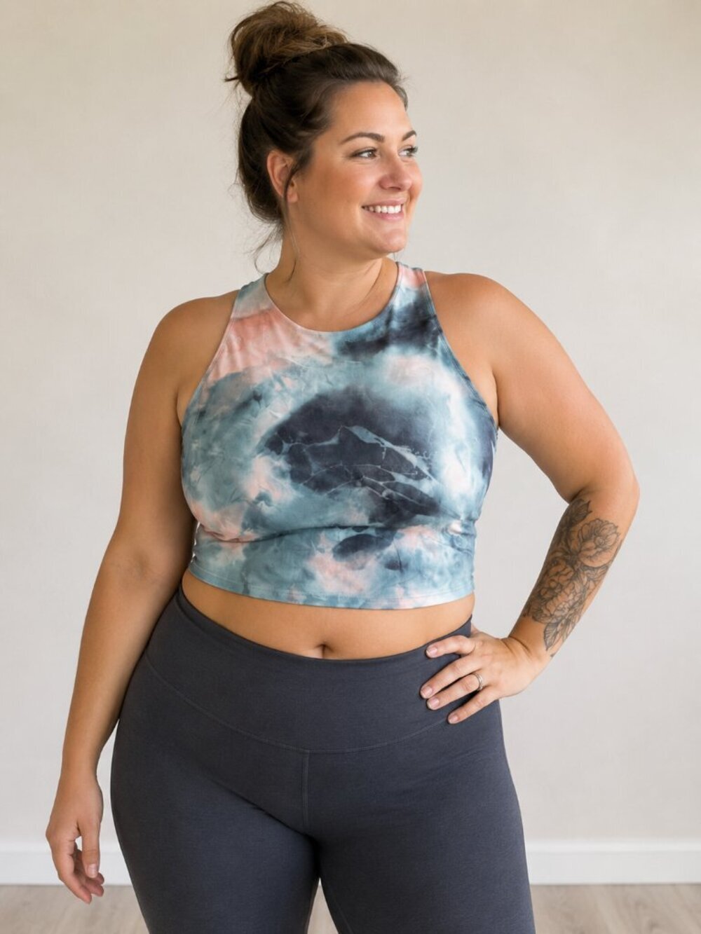 Athleta Conscious Crop D-DD Tie Dye Sports Bra Top Size 1X